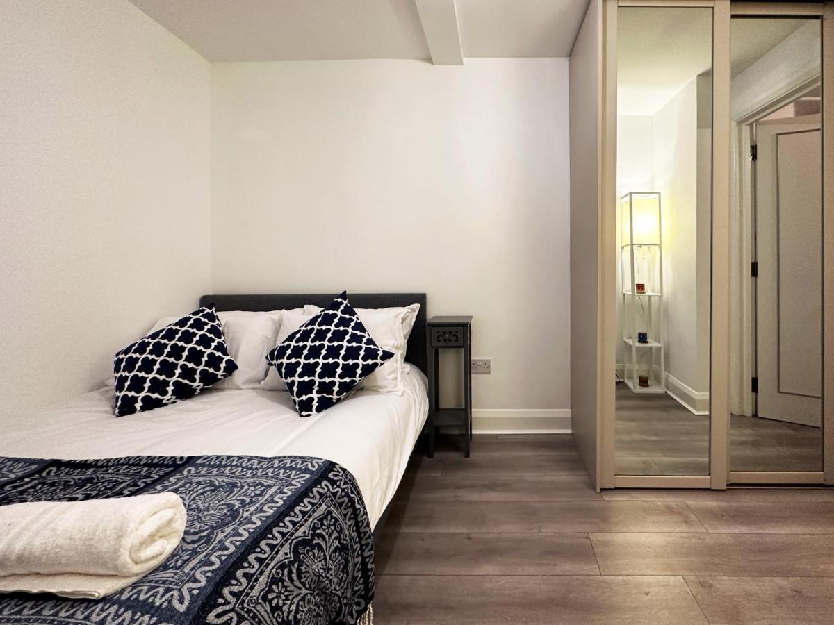 Chic Apartment In Mayfair Londra Dış mekan fotoğraf